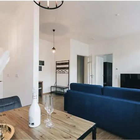 Residenz Dresden direkt an der Frauenkirche und dem Neumarkt, inklusive NETFLIX Exterior foto