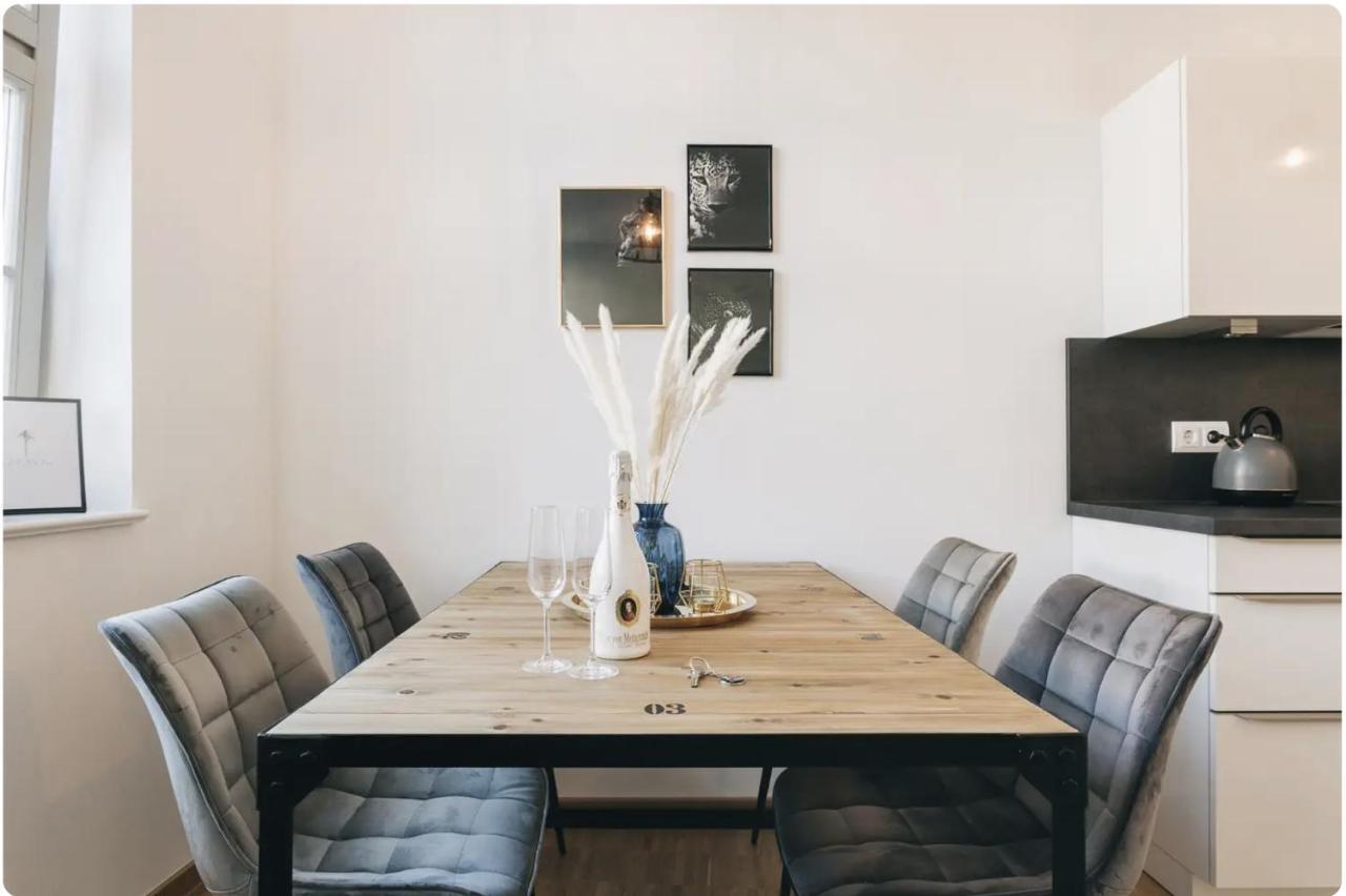 Tip! Zentraler Geht's Nicht! Premium In Der Altstadt Appartamento Dresda